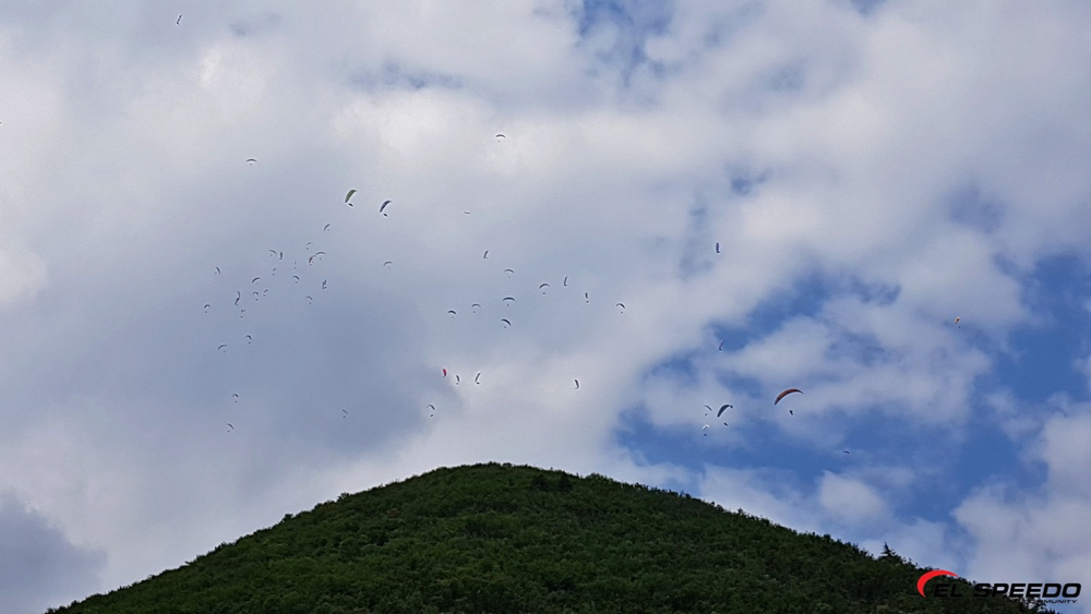 20190422-tolmin-velikonoce-paragliding-elspeedo-00027