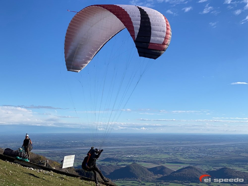 032_20221120_paragliding_meduno_elspeedo
