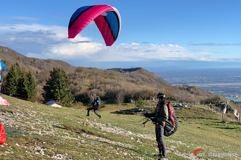 035_20221120_paragliding_meduno_elspeedo