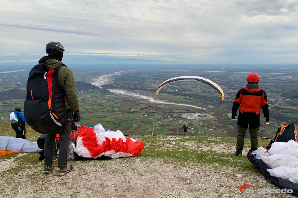 073_20221120_paragliding_meduno_elspeedo